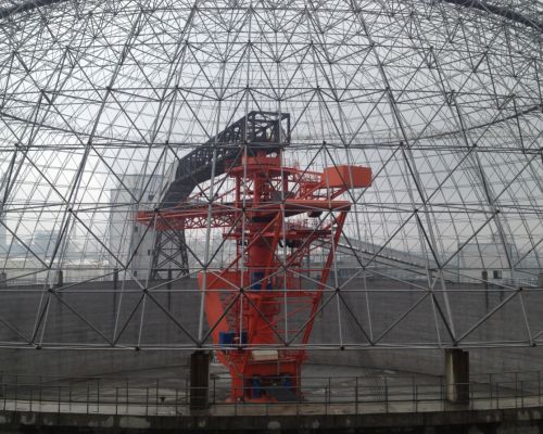 Circular stacker and reclaimer